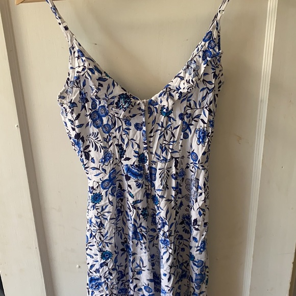 Divided White and blue floral ruffle jumper - Picture 5 of 5